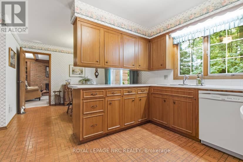 53 Stella Street — photo 21 of 37