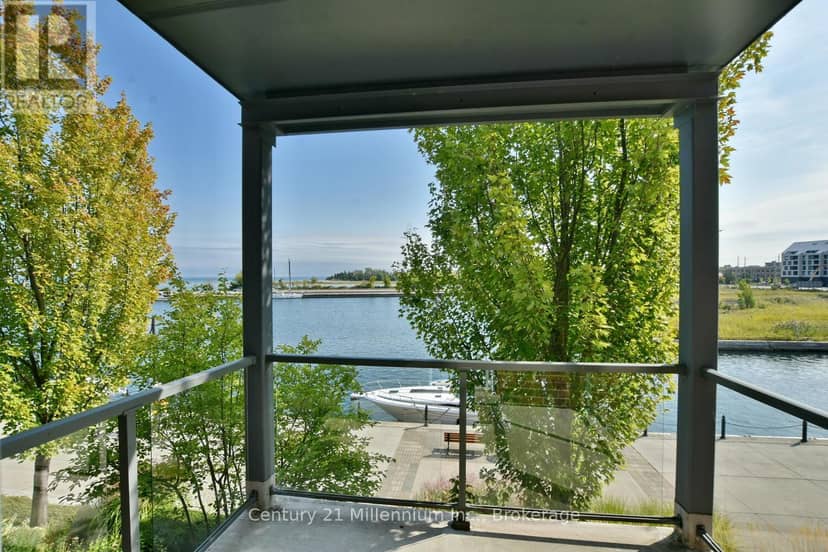 208 - 1 Shipyard Lane — photo 16 of 40