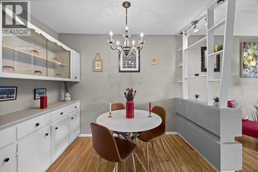 219 26 Avenue NE, Calgary, photo 8