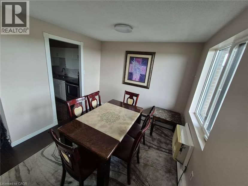 279 CHANDLER Drive Unit# 706 — photo 20 of 40