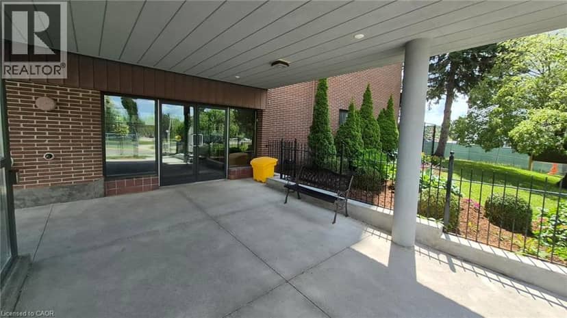 279 CHANDLER Drive Unit# 706, Kitchener, photo 5