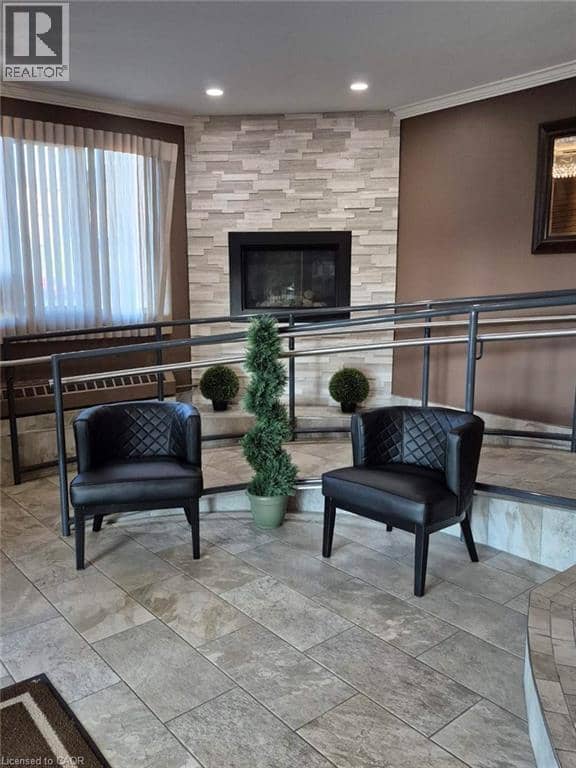 279 CHANDLER Drive Unit# 706, Kitchener, photo 8