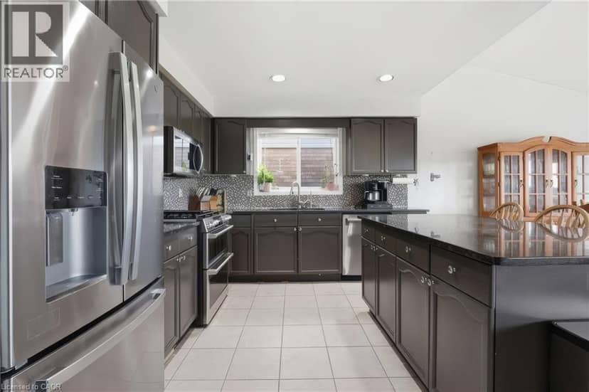195 GREEN VISTA Drive — photo 13 of 40