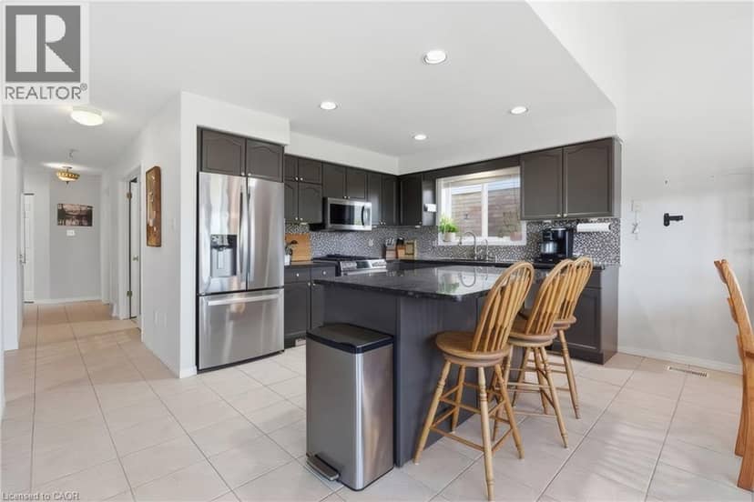 195 GREEN VISTA Drive — photo 16 of 40