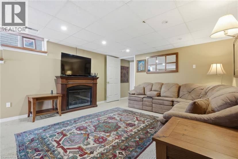 195 GREEN VISTA Drive — photo 31 of 40