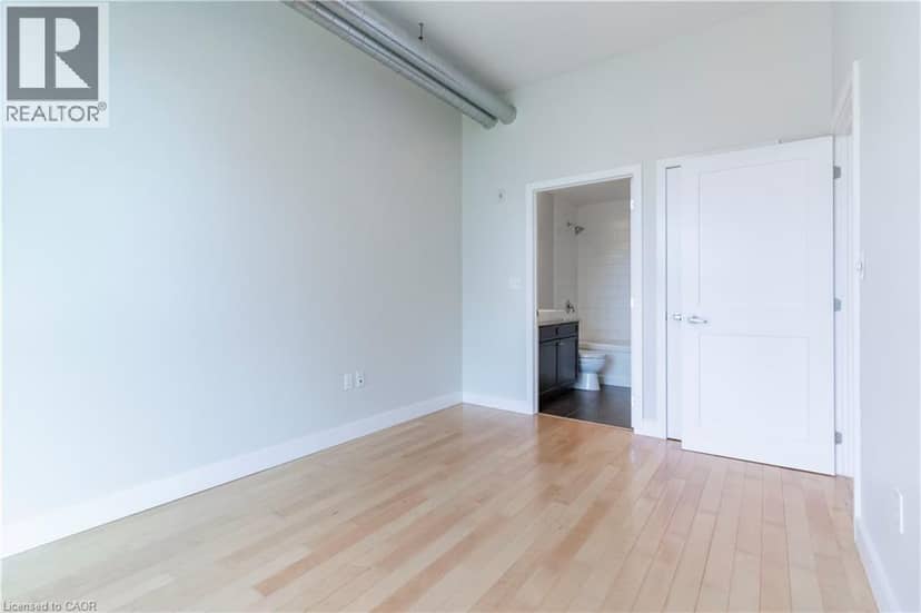 42 BRIDGEPORT Road E Unit# 301 — photo 12 of 29