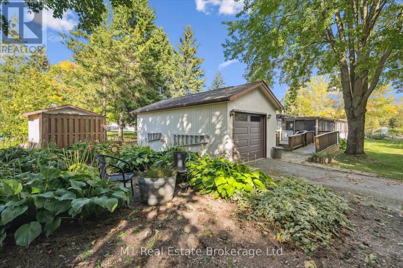 1 Grand Vista Drive — photo 38 of 40