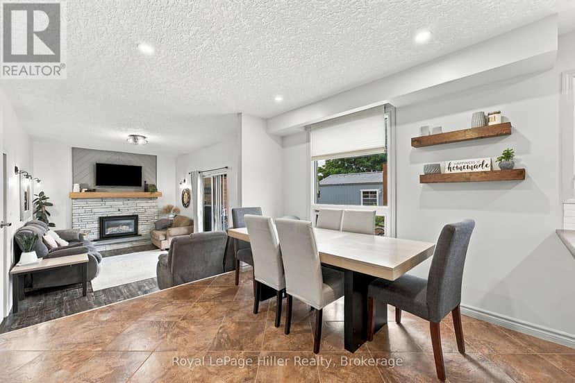 133 Braemar Crescent — photo 14 of 40