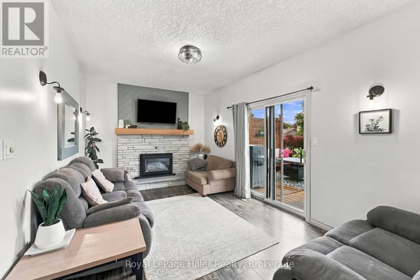 133 Braemar Crescent — photo 16 of 40