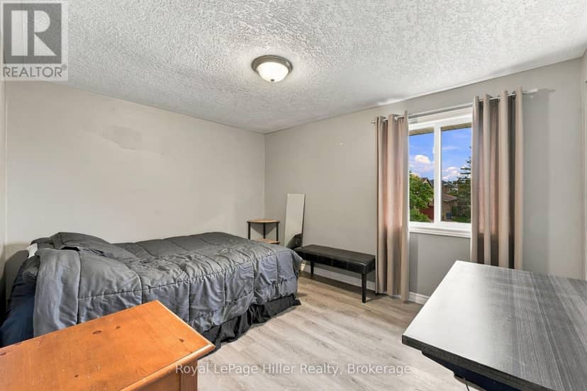 133 Braemar Crescent — photo 22 of 40