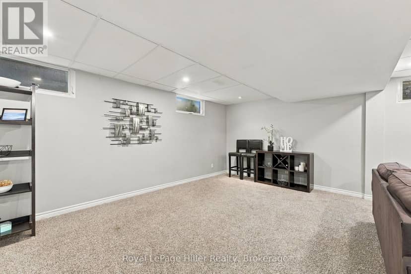 133 Braemar Crescent — photo 33 of 40