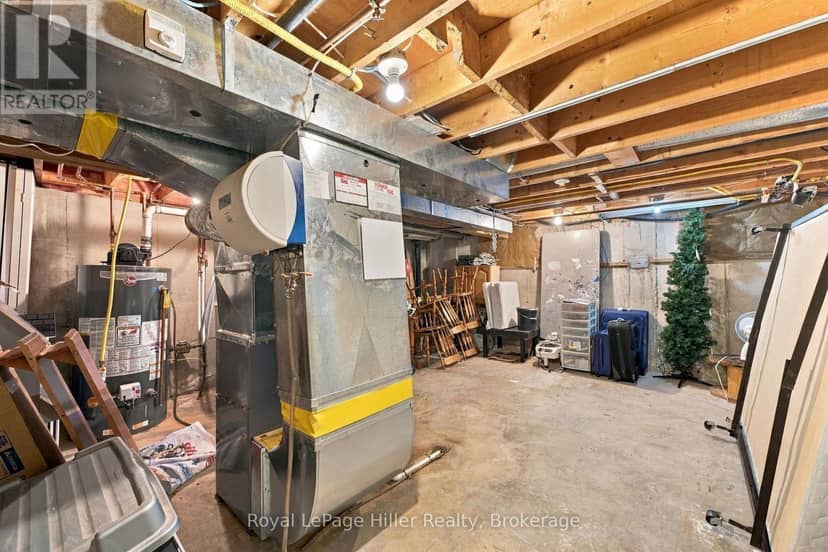 133 Braemar Crescent — photo 36 of 40
