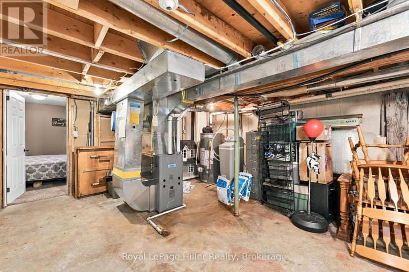 133 Braemar Crescent — photo 37 of 40