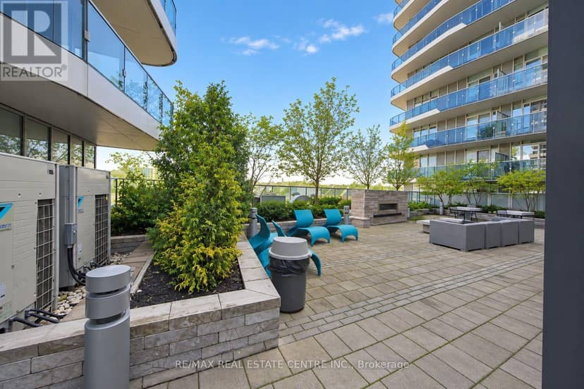 315 - 9471 Yonge Street, Richmond Hill, photo 4