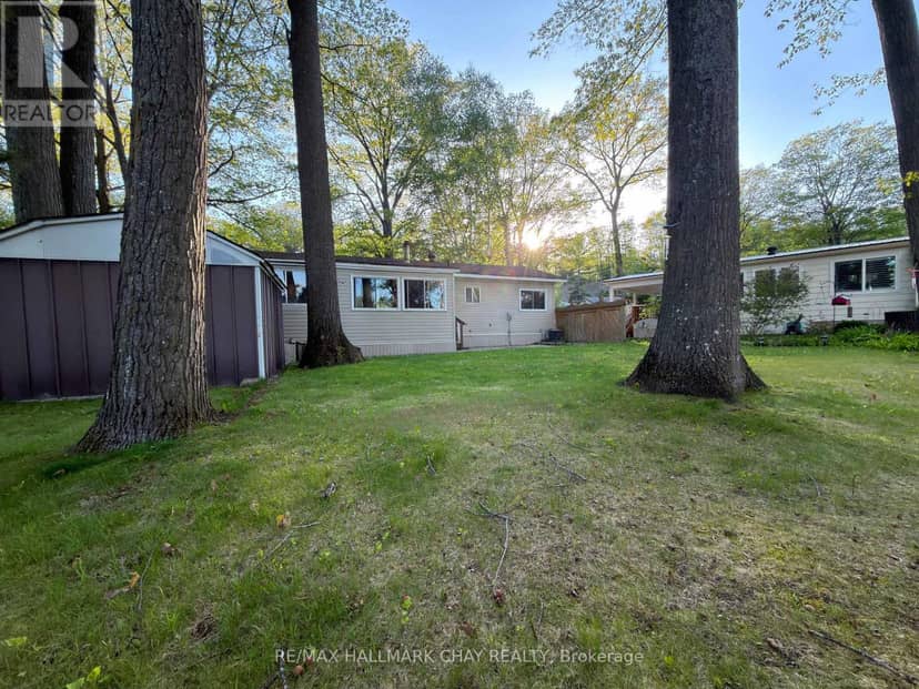 13 Carruthers Street N, Wasaga Beach, photo 6