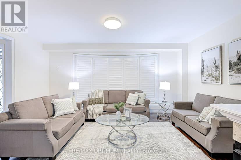 80 Royal West Drive — photo 12 of 40