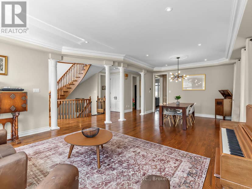 1208 Glencairn Avenue, Toronto, photo 4