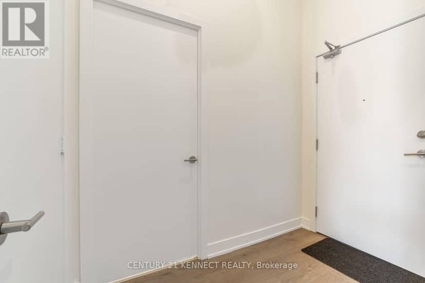 101 - 180 Veterans Drive, Brampton, photo 4