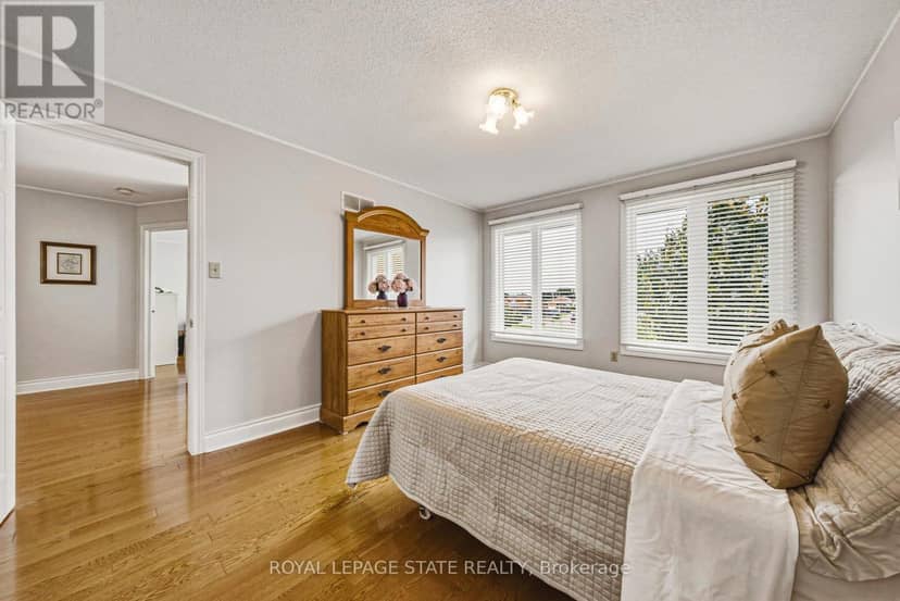 90 Fairington Crescent — photo 22 of 40