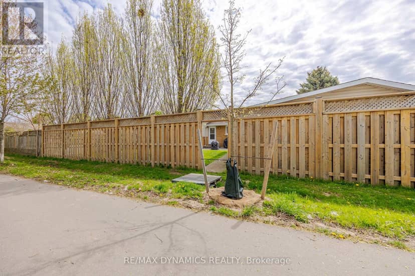 87 Rochelle Drive — photo 31 of 39