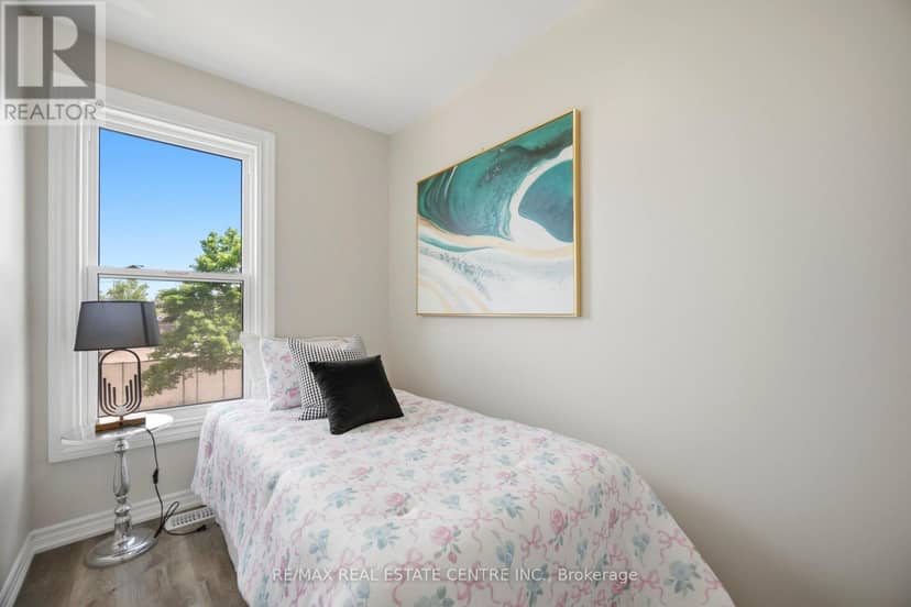 44 Gordon Street — photo 27 of 40