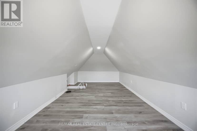 44 Gordon Street — photo 31 of 40