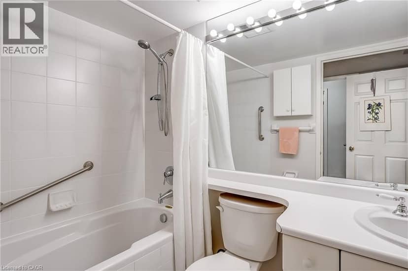 221 ROBINSON Street Unit# 307 — photo 17 of 21