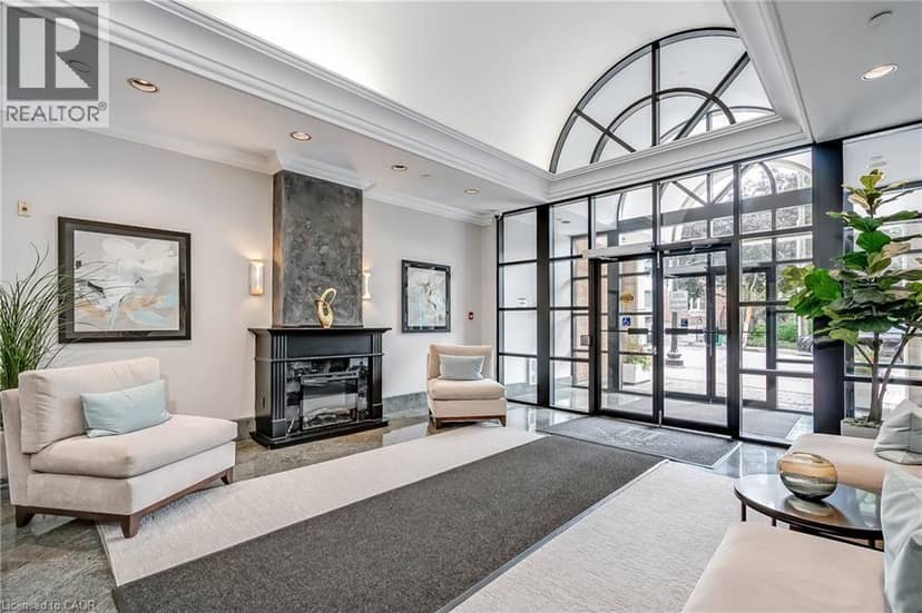 221 ROBINSON Street Unit# 307, Oakville, photo 2