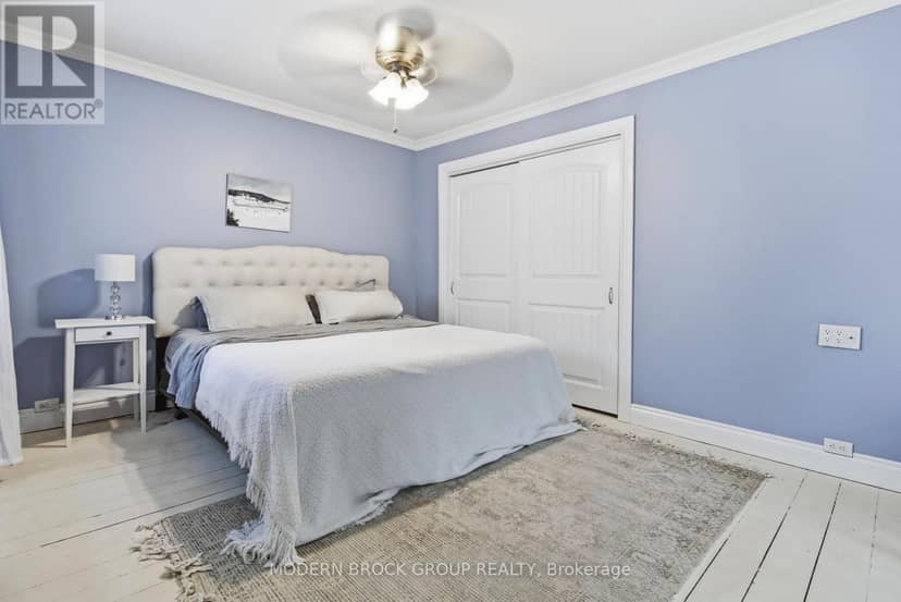 254 King Street E — photo 34 of 40