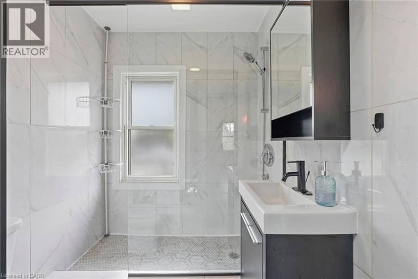 197 LINCOLN Street — photo 10 of 25