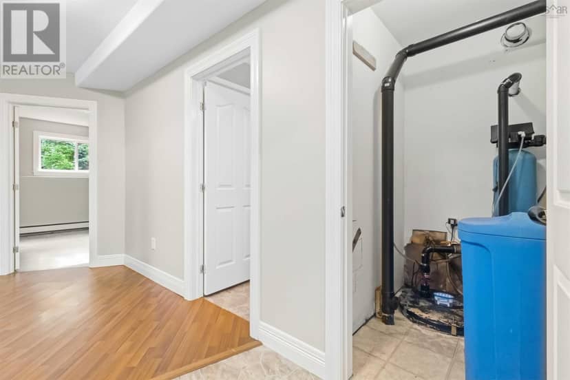 836 Lakeview Avenue — photo 38 of 40