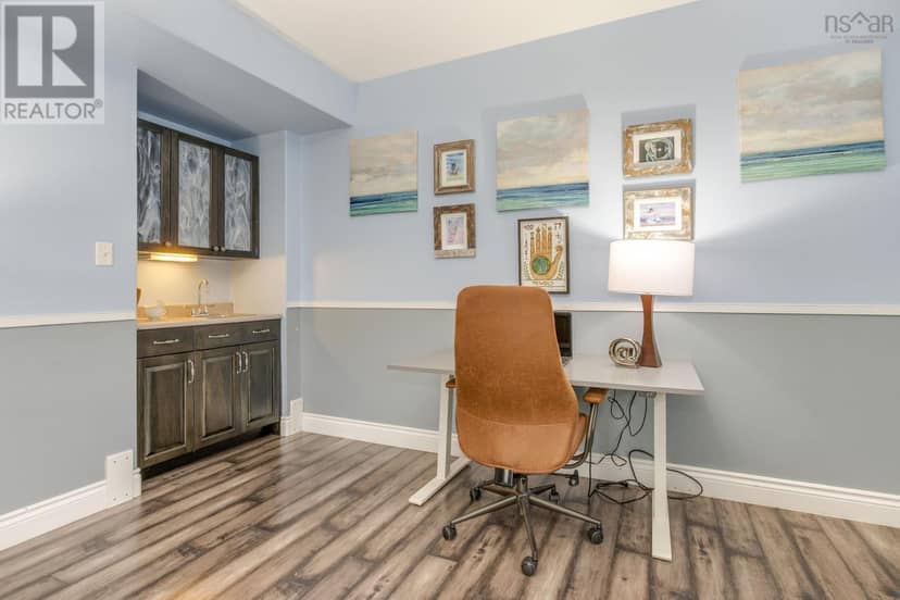 307 Leslie Road — photo 30 of 40