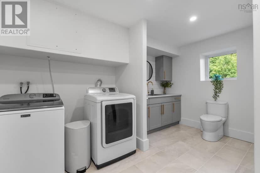 275 Canterbury Lane — photo 35 of 40
