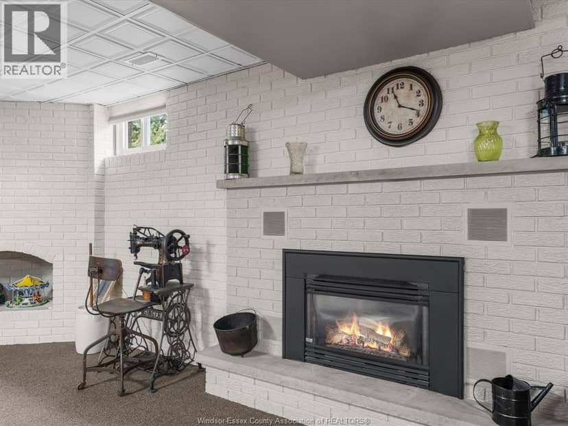 124 Allison AVENUE — photo 25 of 40
