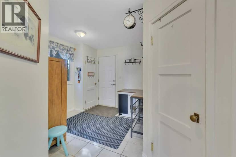 3622 41 Avenue — photo 19 of 40