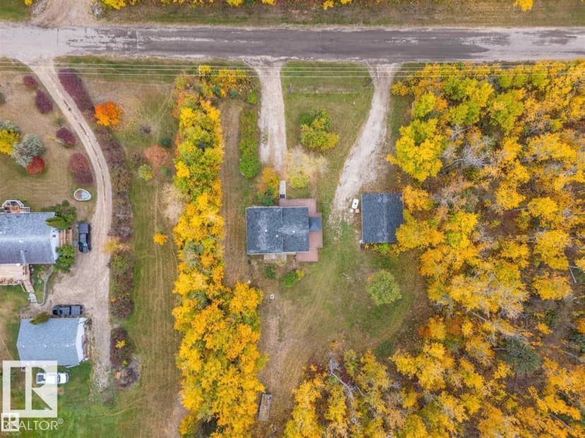 42204B Twp Rd 624 — photo 31 of 38
