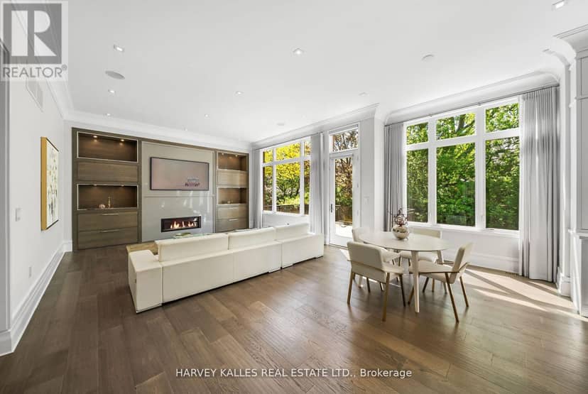 163 Cortleigh Boulevard — photo 19 of 40