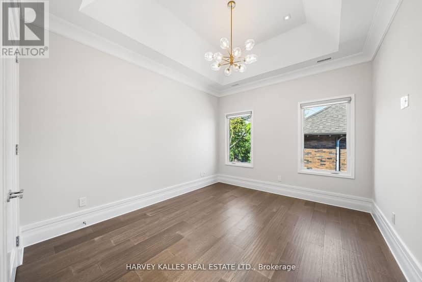 163 Cortleigh Boulevard — photo 34 of 40