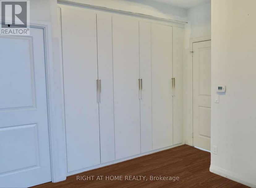 2707 - 30 Meadowglen Place — photo 12 of 26