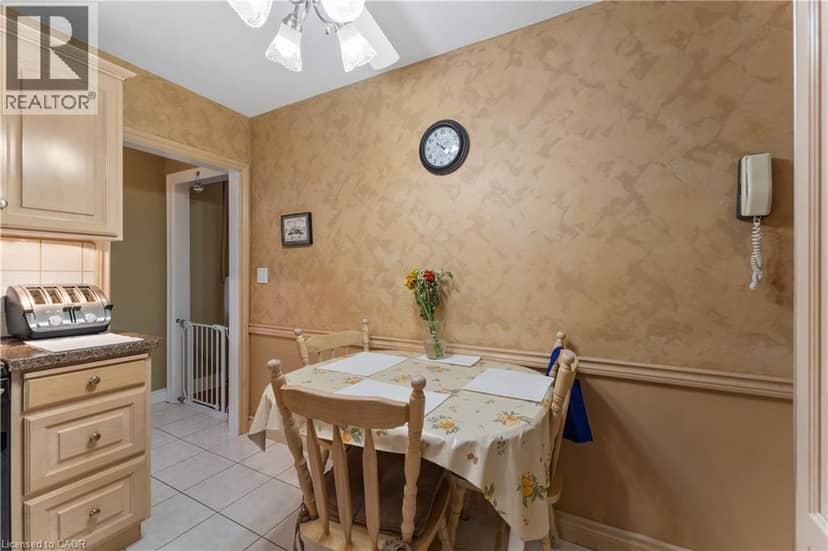 193 HUXLEY Avenue S — photo 14 of 39