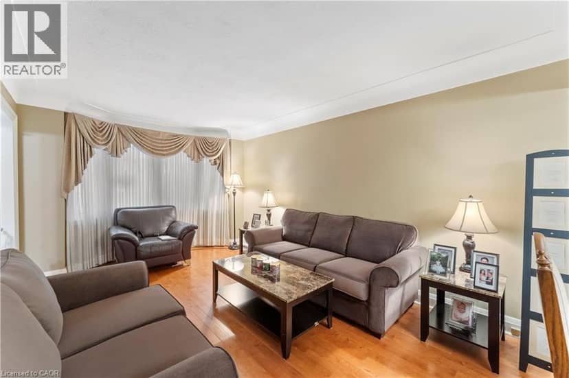 193 HUXLEY Avenue S — photo 7 of 39