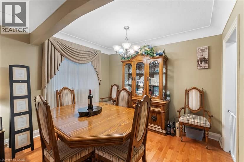 193 HUXLEY Avenue S — photo 8 of 39