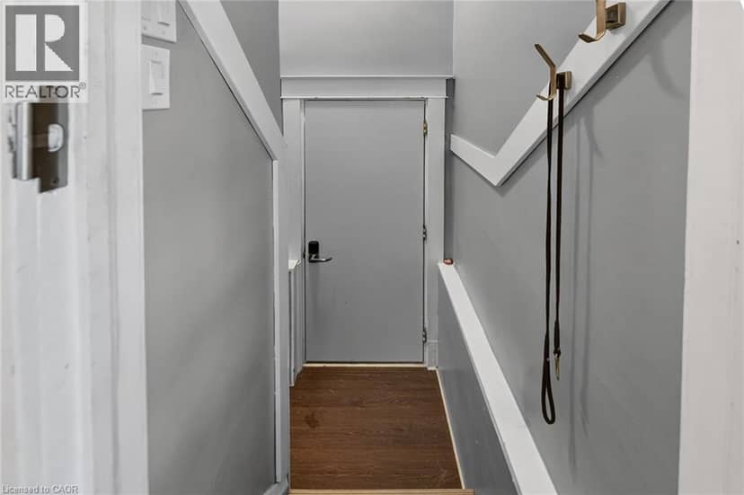 208 CARLTON Street — photo 30 of 40