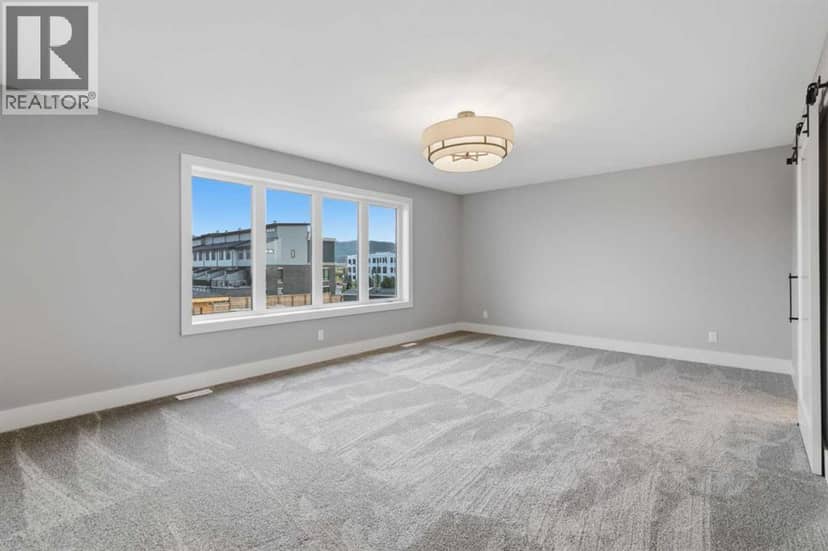 116 Greenwich Heath NW — photo 28 of 40