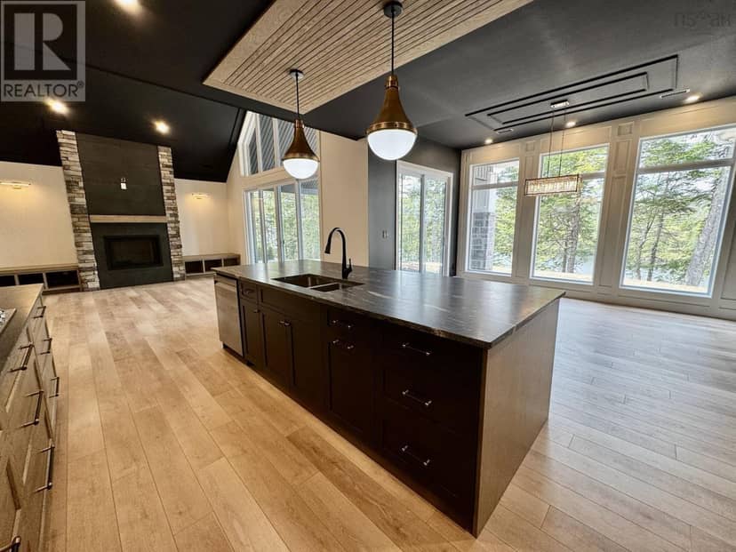 834 Belvar Drive — photo 2 of 40