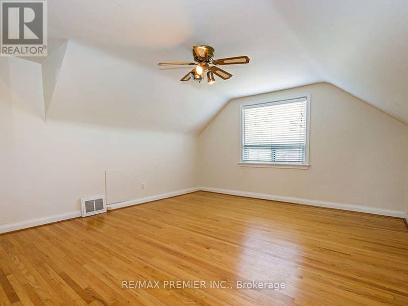 7 Mayall Avenue — photo 19 of 40