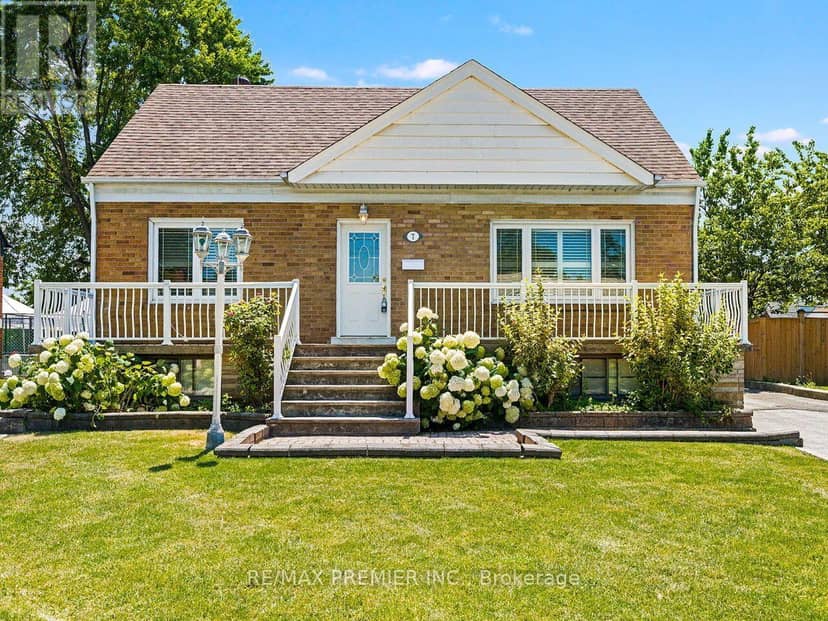 7 Mayall Avenue — photo 2 of 40