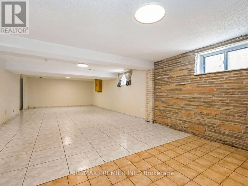 7 Mayall Avenue — photo 27 of 40