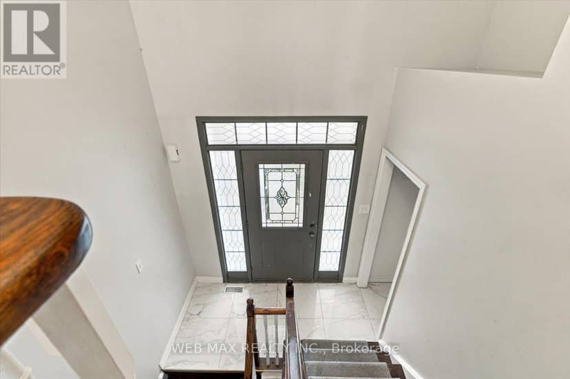7 Dudley Court — photo 2 of 40