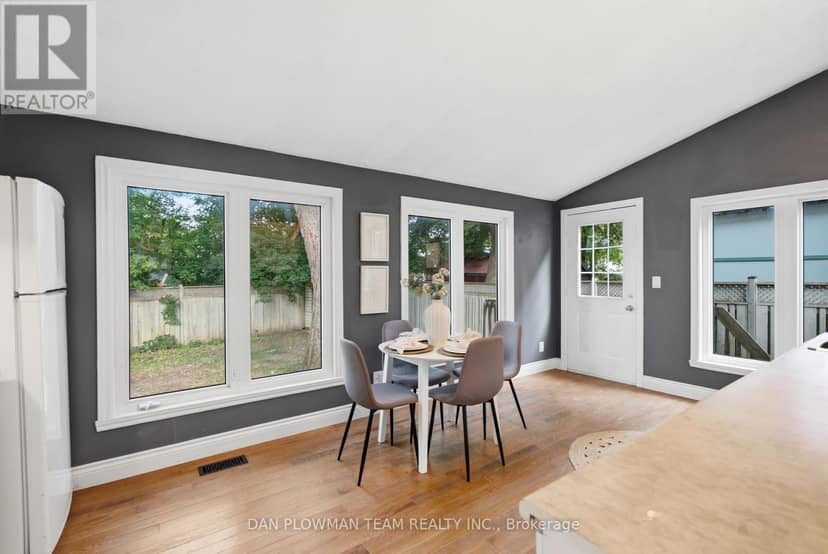 265 Haig Street — photo 6 of 28